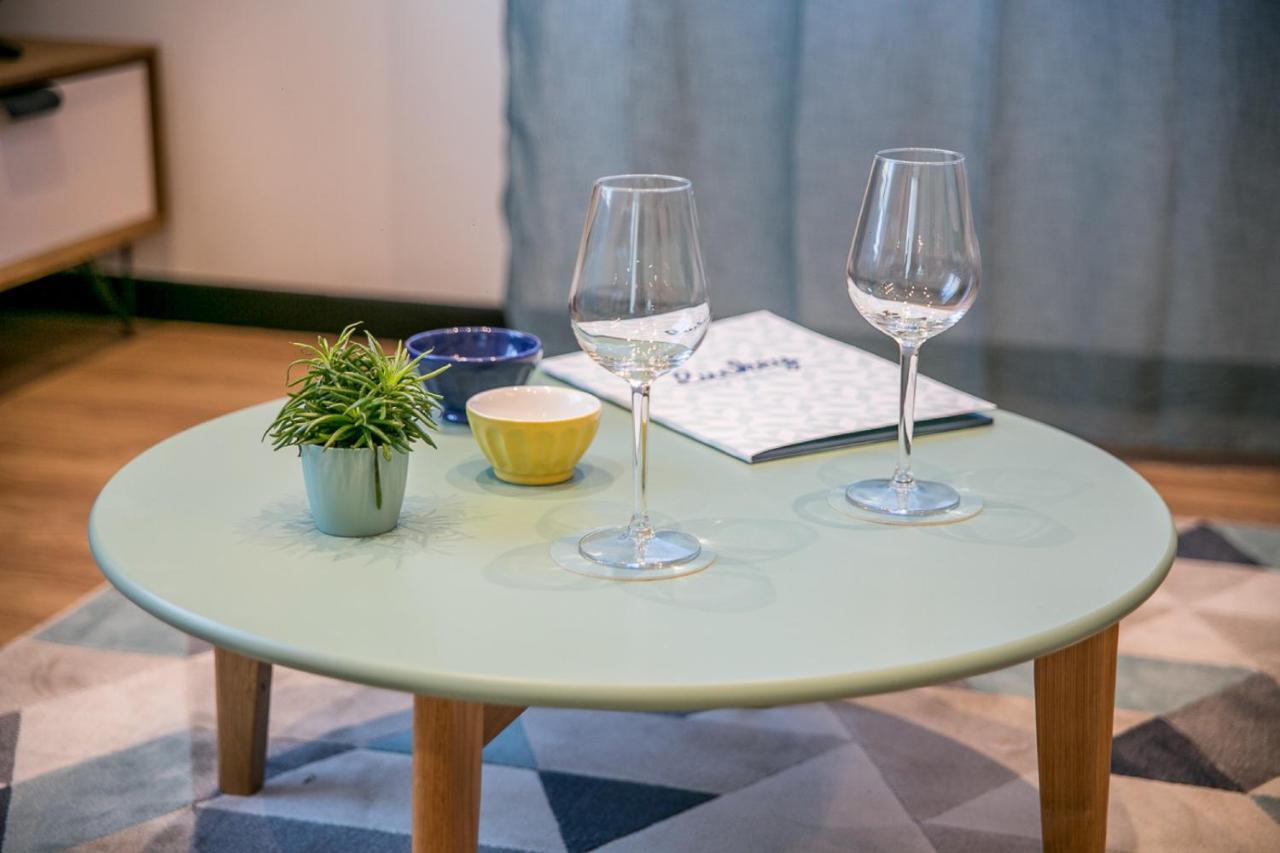Douces Nuits Caennaises - Parking Prive Inclus, Centre Ville 外观 照片